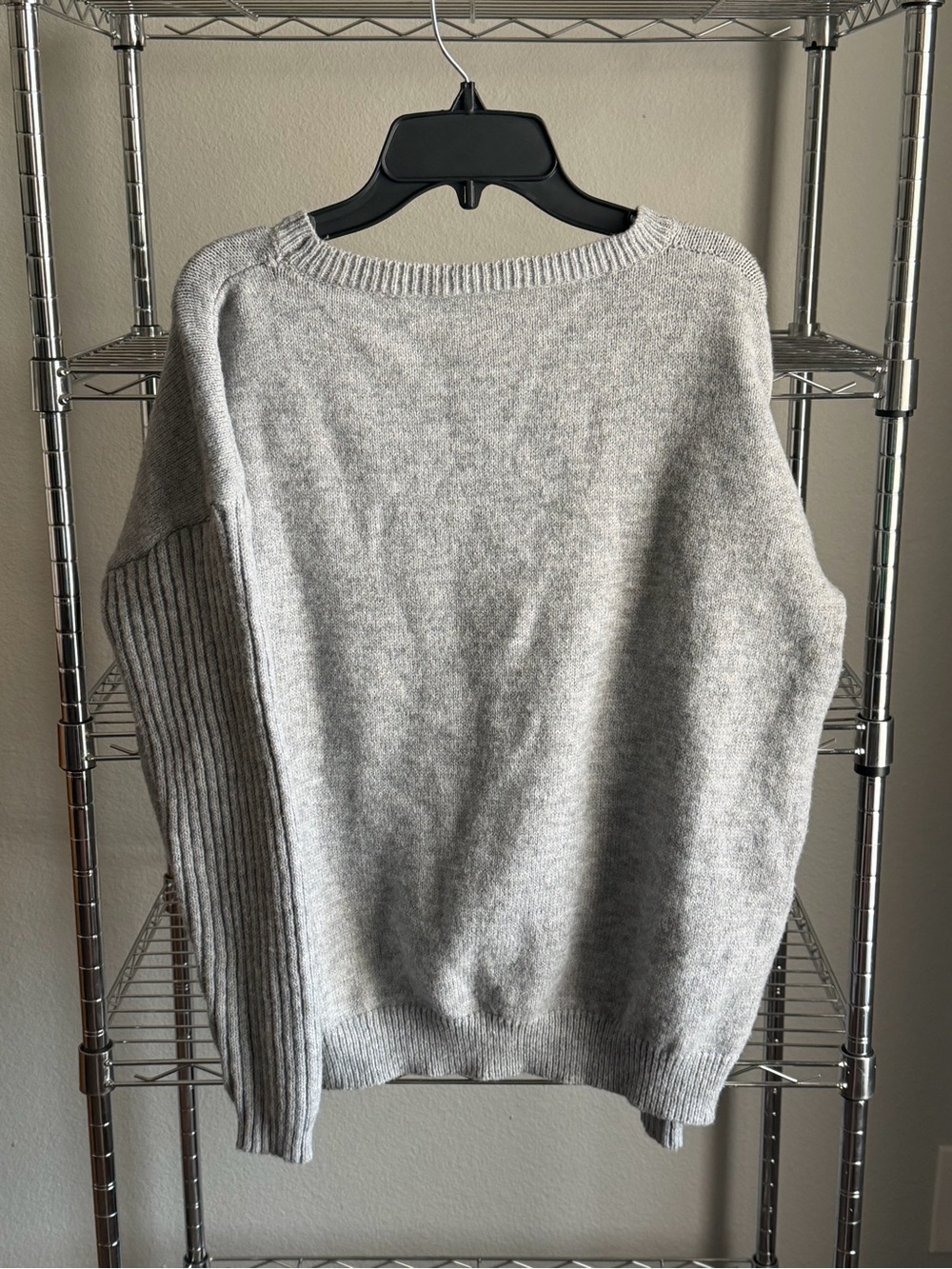 Classic Crewneck Women's Sweater in Light Gray